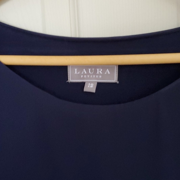 Dress & shoes - Picture 3 of 6